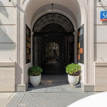 Residence On Wspolna Str. Apartment Warsaw By Renters Buitenkant foto
